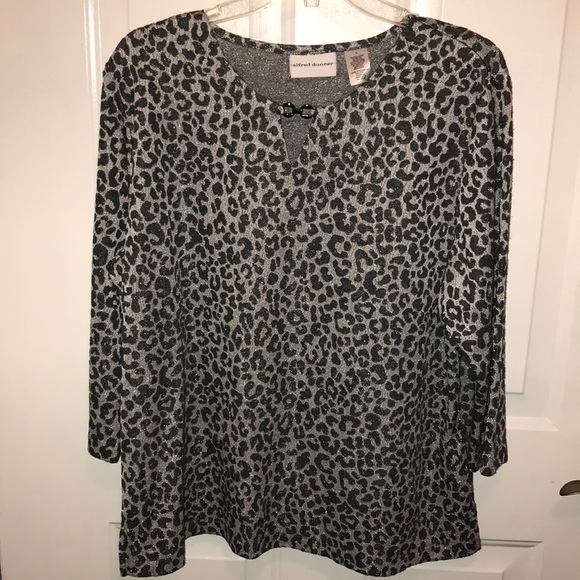 Alfred Dunner Tops - Alfred Dunner leopard print top